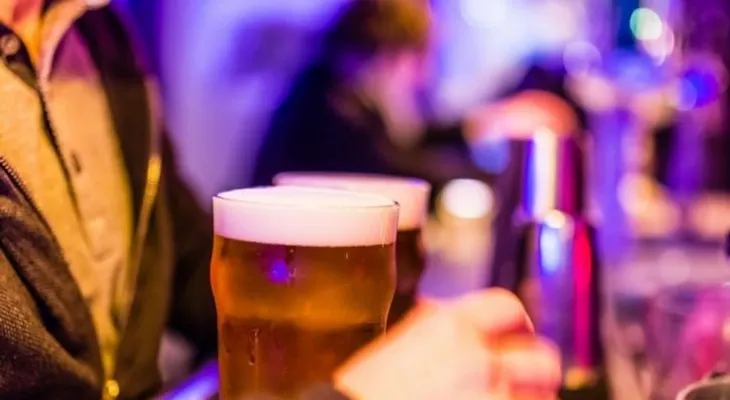 Trucos para controlar el consumo de alcohol en estas fiestas