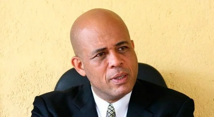 Martelly advierte que no entregará el poder si no hay acuerdo político