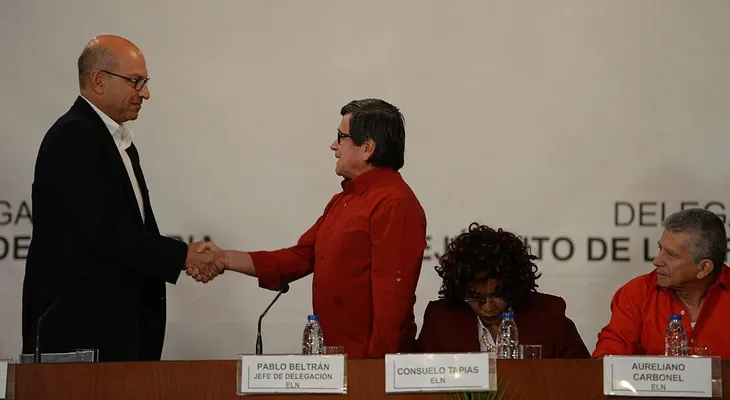 ELN dice que estará en enero en Quito para los diálogos con el Gobierno