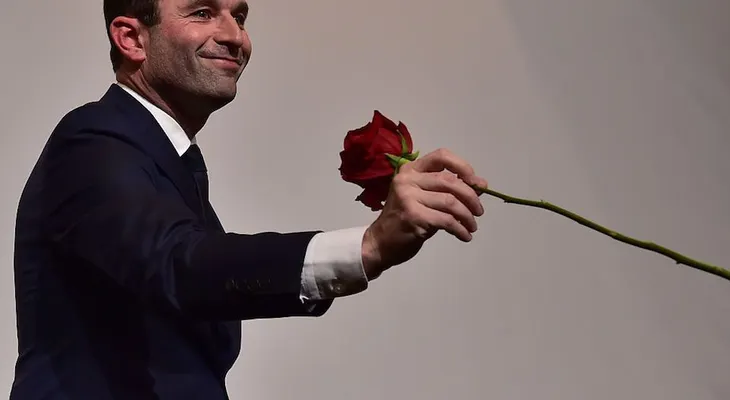 Francia: Benoit Hamon será el candidato presidencial de los socialistas