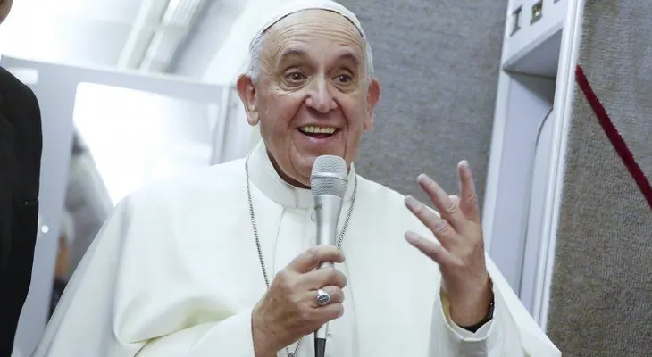 Tengo miedo de mí mismo porque me siento siempre débil, dice el Papa Francisco