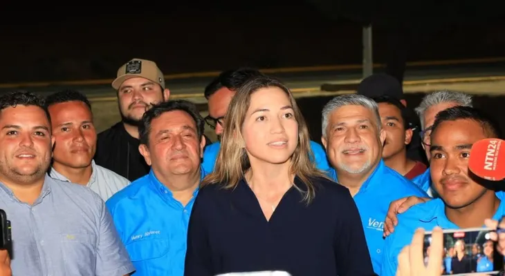 Claudia Macero, jefa de prensa de Machado, regresa a Venezuela tras su exilio