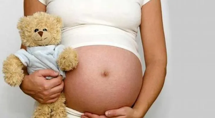 311 niñas menores de 15 años dieron a luz en el primer semestre de 2026 en República Dominicana