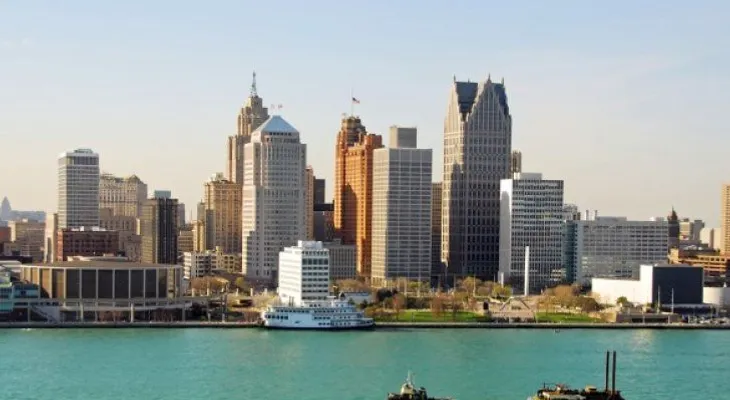 7 ciudades donde te pagan para que viva en ellas 