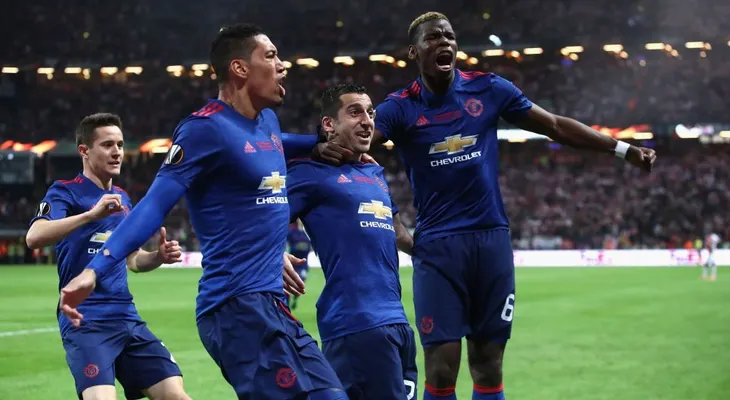 Manchester United, campeón de la Europa League y clasificado a la Champions