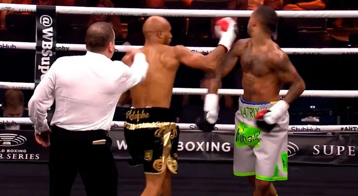 El golpe antideportivo que escandaliza al boxeo británico