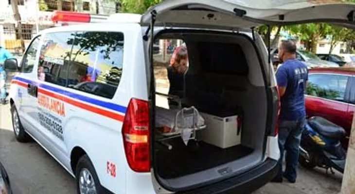Bebé de cuatro meses muere en ambulancia que detuvo la DNCD por 20 minutos; "que maldita emergencia, párese"'