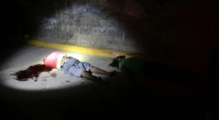 Decapitan a tres hombres en Acapulco