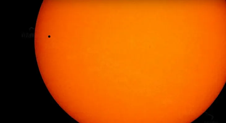 Cómo ver el paso de Mercurio entre la Tierra y el Sol