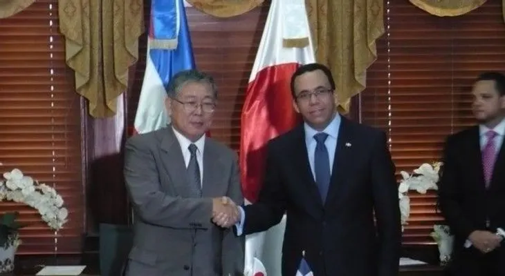 Cancilleres de RD y Japón firman acuerdo de cooperación por US$2.5 MM