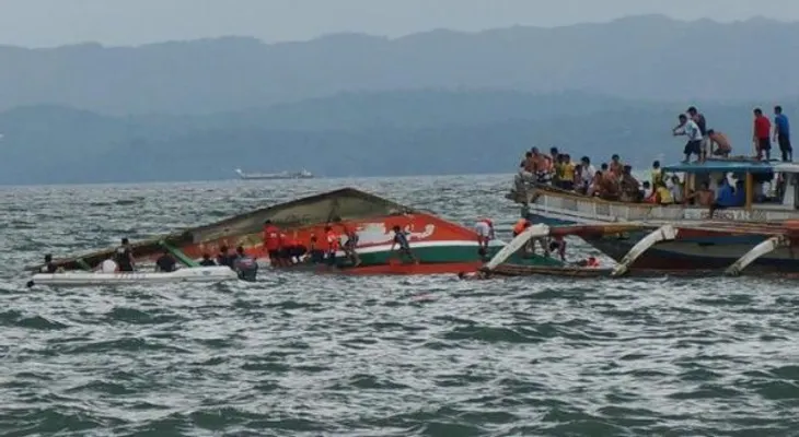 14 muertos y 3 desaprecidos por hundimiento de ferry 