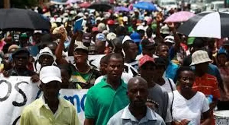 DGM recuerda a los haitianos y demás extranjeros que el día 26 vence plazo de renovación o cambio categoría migratoria