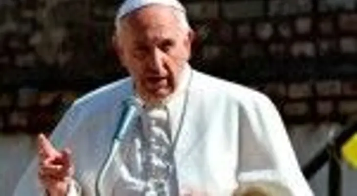 Francisco anima a Cuba y EEUU a seguir avanzando en mejora de relaciones