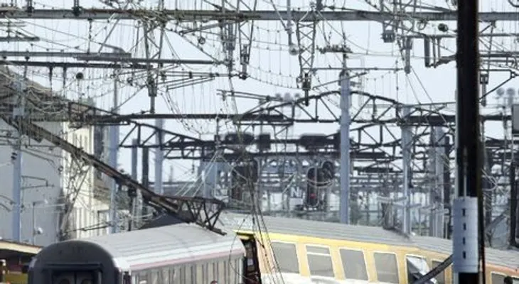 Hollande confirma que hay seis muertos y 22 heridos graves en accidente tren