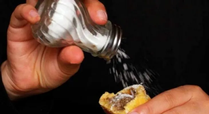 ¿Cómo evitar el exceso de sal en la dieta?