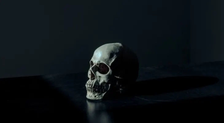 ¿Qué significa soñar con tu muerte o con alguien que ya murió?