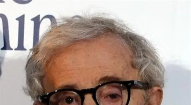 La hija de Woody Allen le acusa de abusar sexualmente de ella cuando era niña 