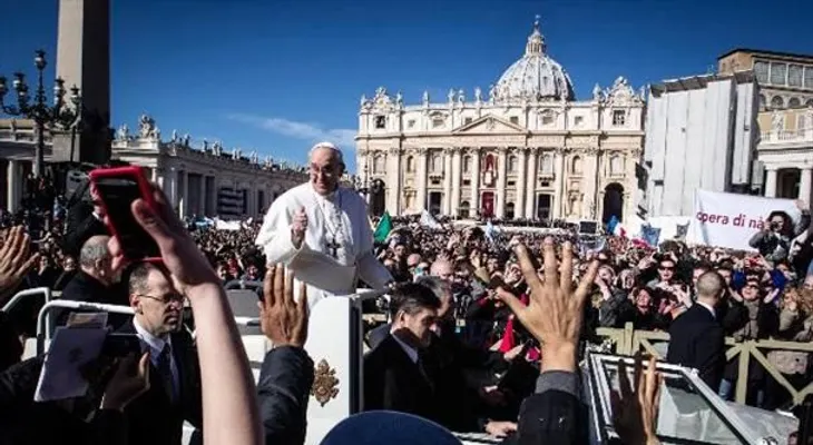 El Papa descarta usar papamóvil para su visita a Brasil 