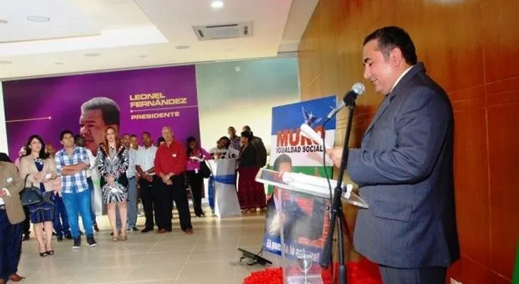 Muro insta a Leonel a proclamar sus aspiraciones 