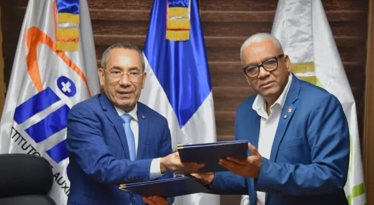 DGJP firma convenio con INAVI para servicios funerarios a empleados y familiares