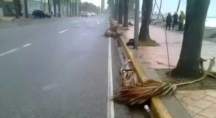 Erika comienza a causar estragos en el Malecón