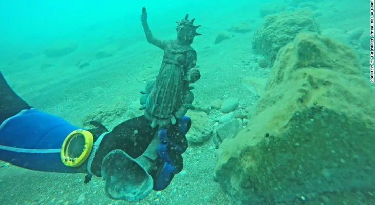 Buzos encuentran antiguo tesoro romano en un naufragio