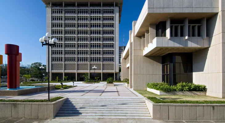 La Economía Dominicana en el Contexto del Informe  del Artículo IV del FMI