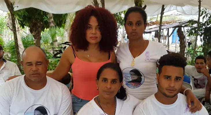 Cheddy García recibe ácidas críticas por ir vestida de esta forma a los nueve días de Emelin Peguero