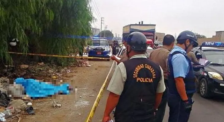 Hallan adolescente degollado en Santiago
