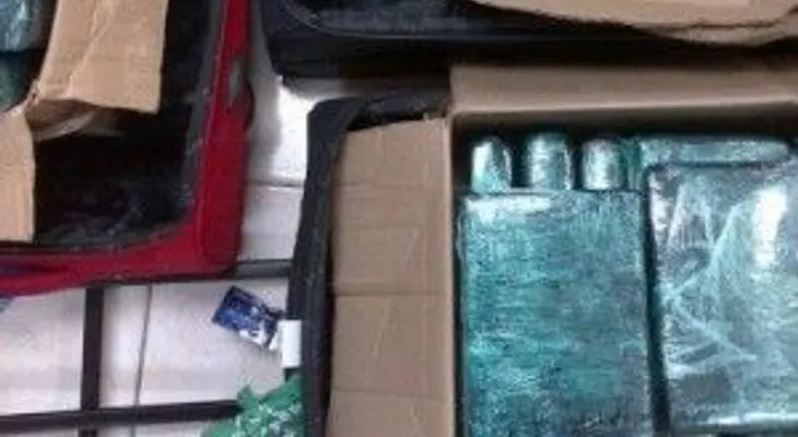 Ocupan 49.30 kilos entre cocaína y heroína, a dos viajeras intentaron transportarla a EU