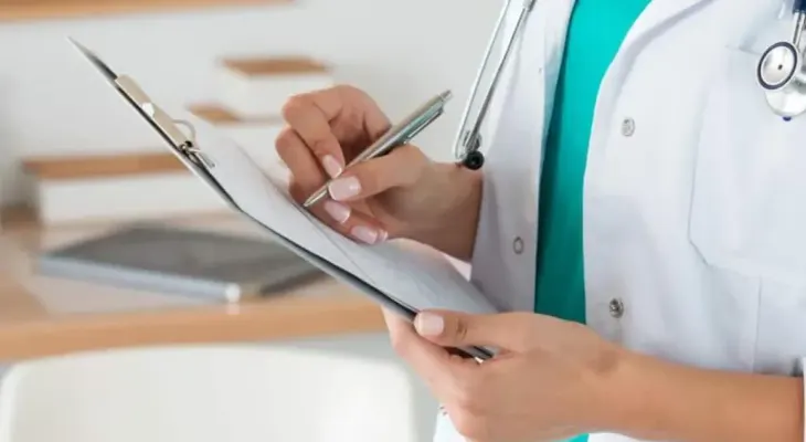 Sociedad Dominicana de Patología alerta sobre falsificación de reportes para cobrar a las ARS