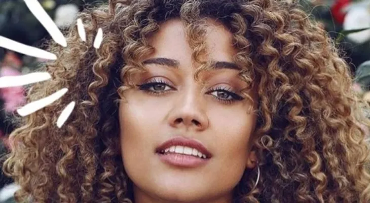 Los tonos para cabello rizado que serán tendencia esta temporada