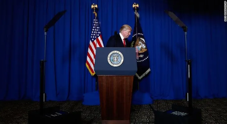 Así fue el discurso de Trump tras ataque de Estados Unidos a base área en Siria