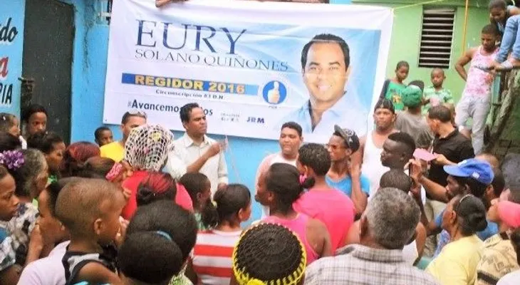 La Zurza muestra apoyo a precandidato a regidor Eury Solano Quiñones 