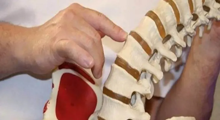 Un remedio asombroso para la artritis, la ciática, reumatismo, dolores de rodillas y en las articulaciones
