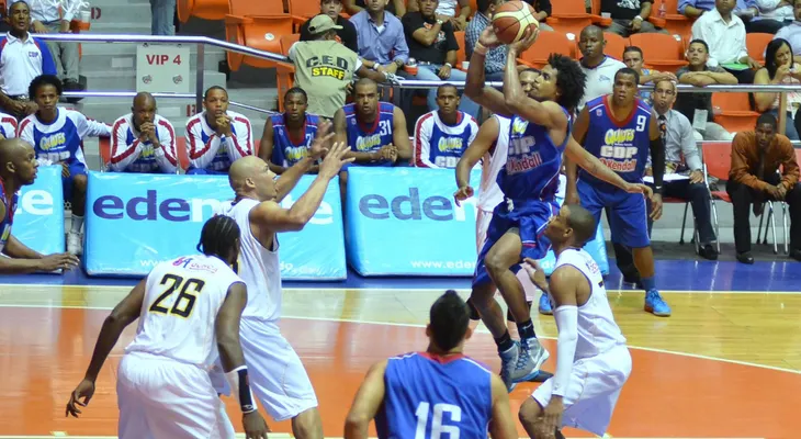 Pueblo Nuevo sigue invicto al vencer a Gregorio Urbano Gilbert