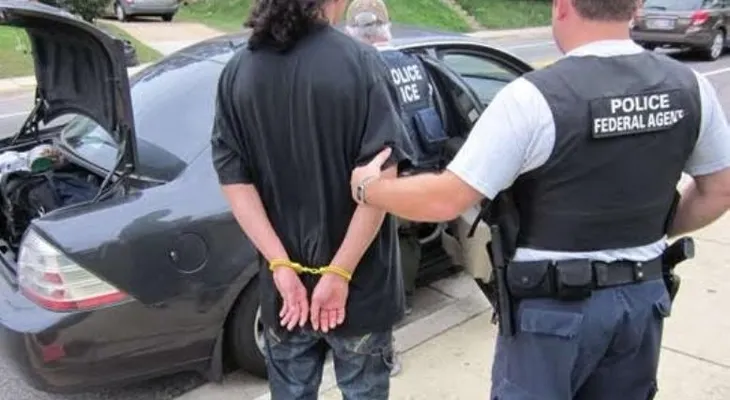 Revelan que aumenta el número de inmigrantes detenidos en los Estados Unidos