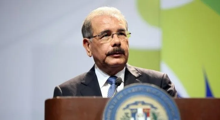 Presidente Medina ascienden a 16 generales y otros 2, 895 militares