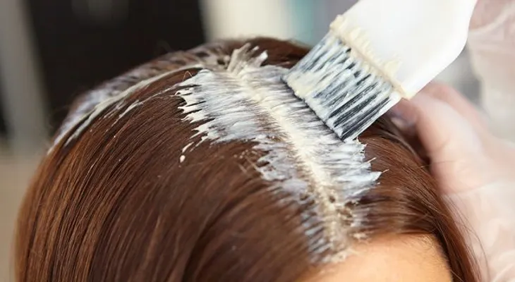Recomendaciones para teñir el pelo de manera correcta