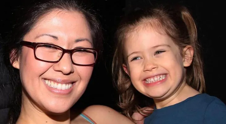  Broadway da pésame a actriz atropellada en NY cuya hija pequeña murió 