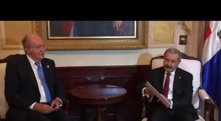 Presidente Danilo Medina recibe al rey emérito de España, Juan Carlos I (VIDEO)
