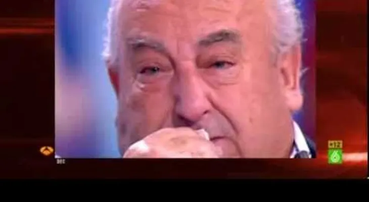 Video: Entrevista al expresidente HM en los Comentarios de Juan Cadena