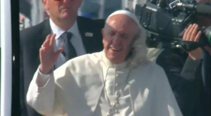 Lo que golpeó al papa fue? un pedido de oración