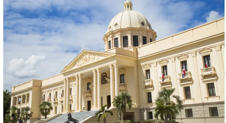 Gobierno ratifica compromiso contra el narcotráfico