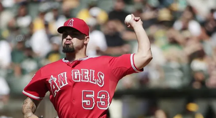 Angelinos vuelven a derrotar a Oakland 