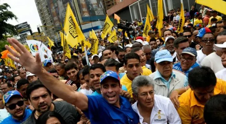 Oposición exige agilizar referendo contra Maduro