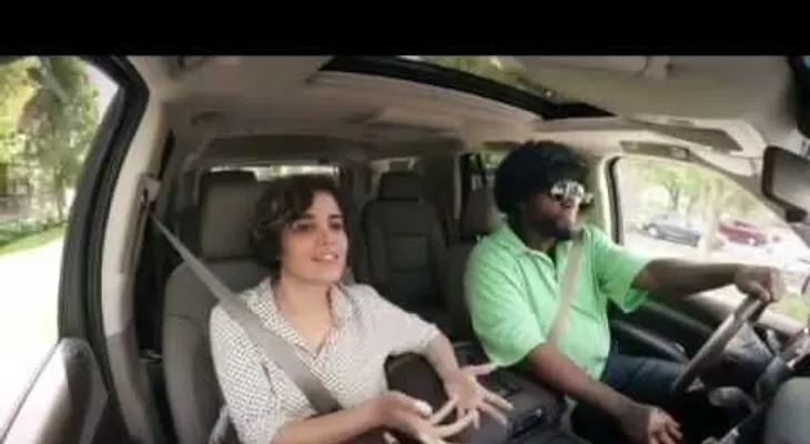 David Ortiz pasea fanáticos en su "taxi" (VIDEO)