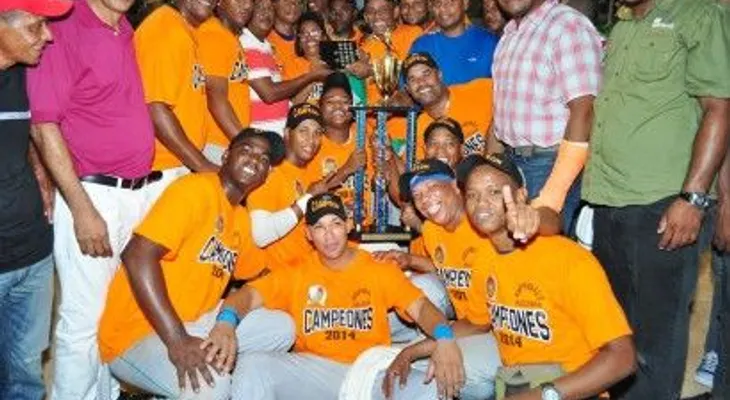 Guerra se proclama campeón en el VII Torneo de Softbol Molichata