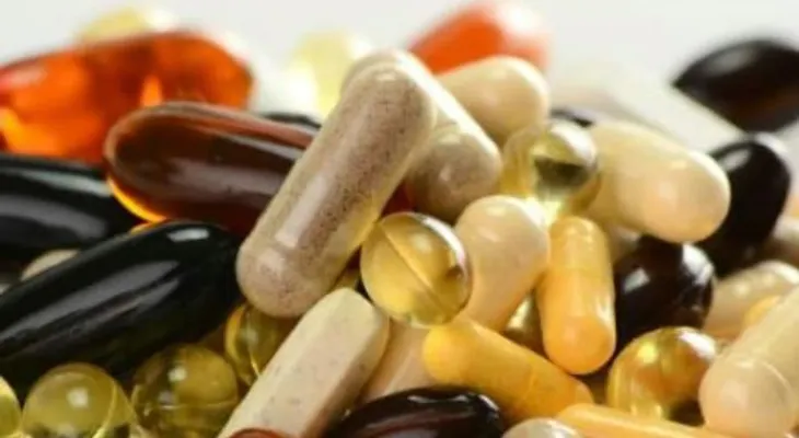 Suplementos alimenticios mandan a miles al hospital