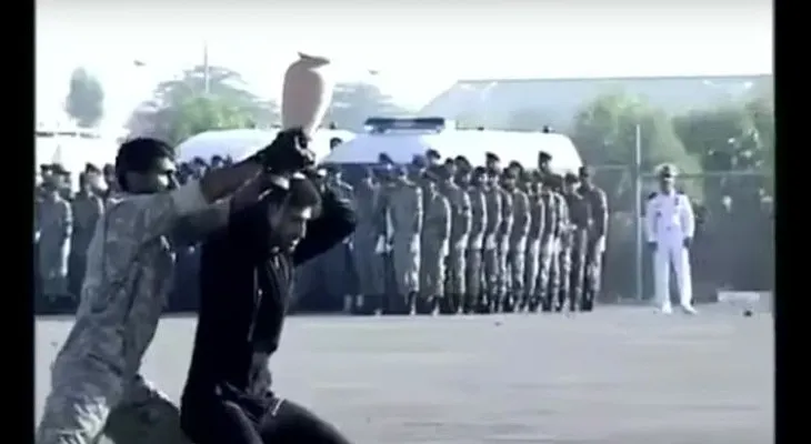 Las fuerzas especiales iraníes hacen el ridículo y desatan las burlas de la Red (VIDEO)